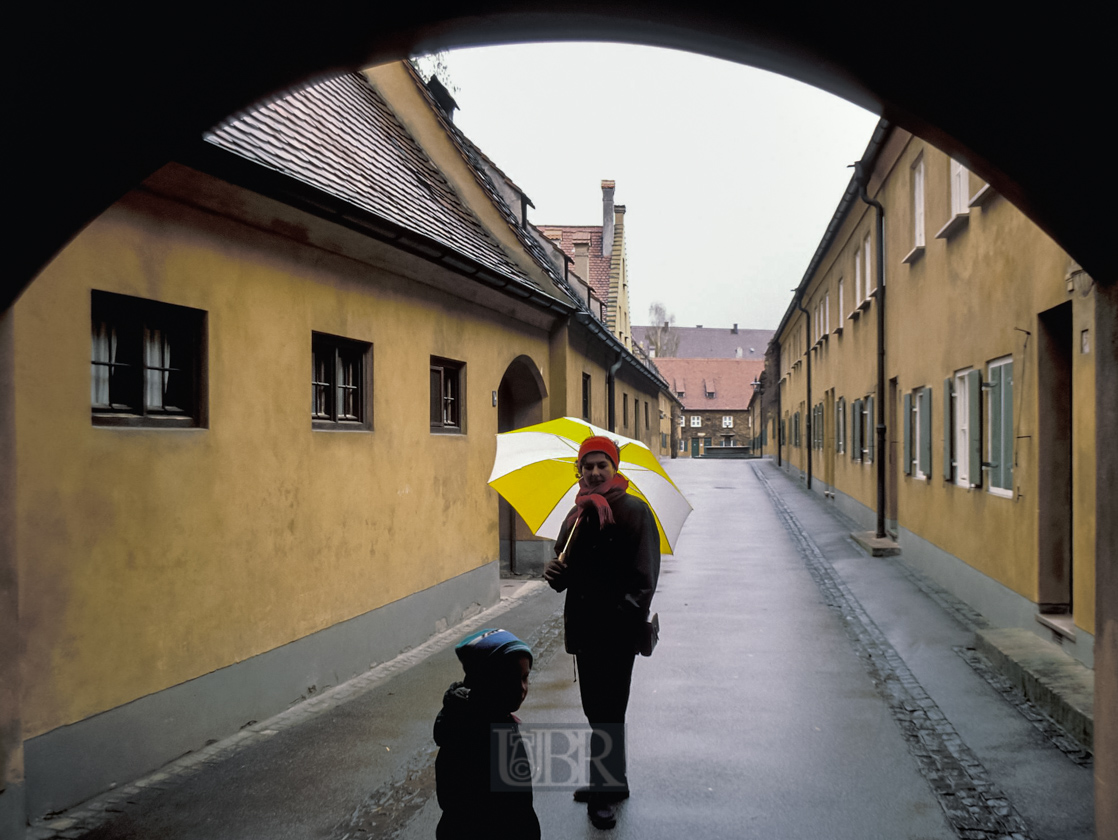 nina_paul_fuggerei