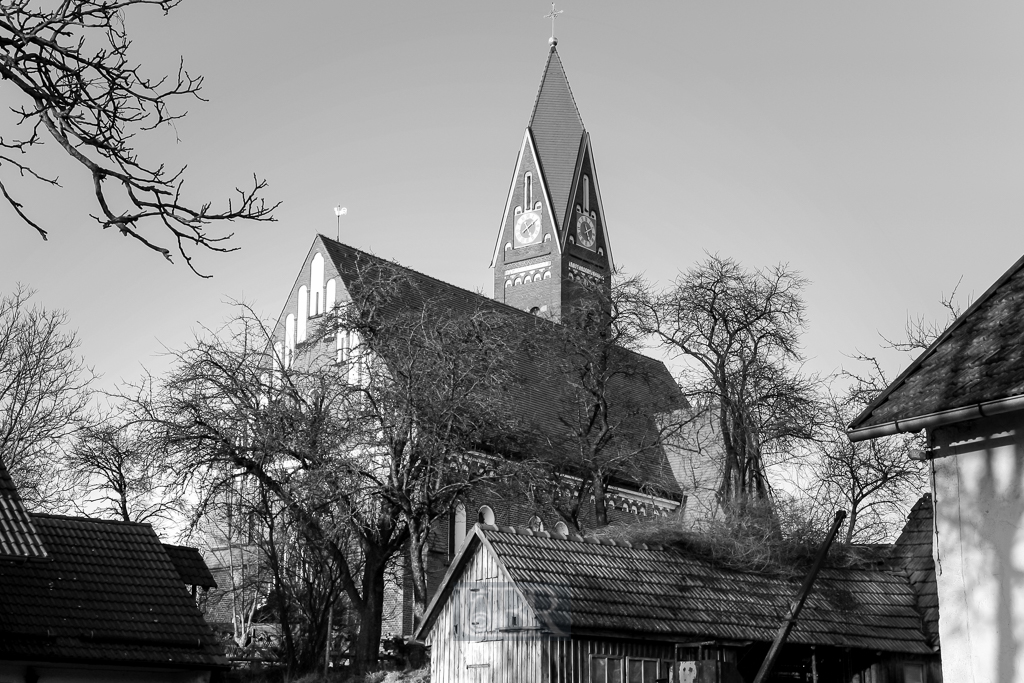 kirche_suenzhausen_01_sw