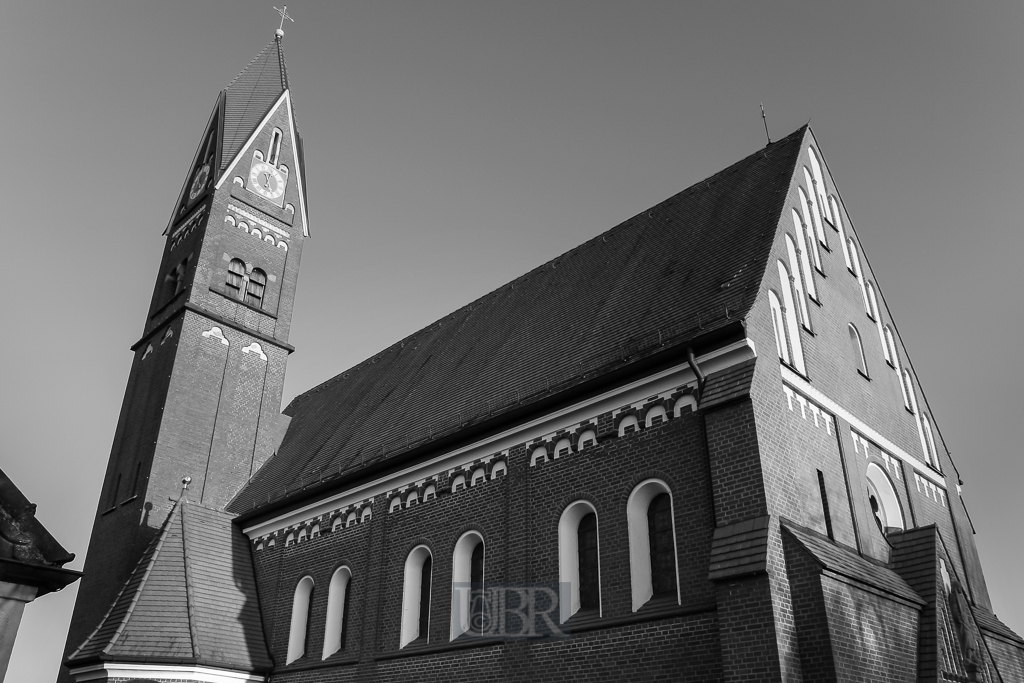 kirche_suenzhausen_02_sw