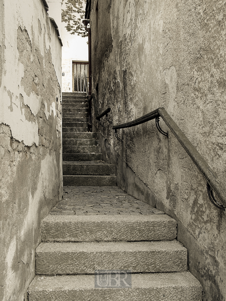 Noch mehr altehrwürdige Treppen