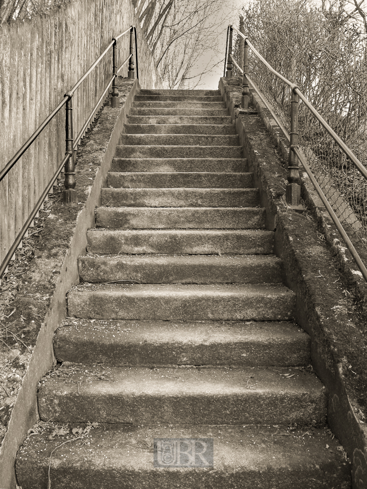 Noch mehr altehrwürdige Treppen