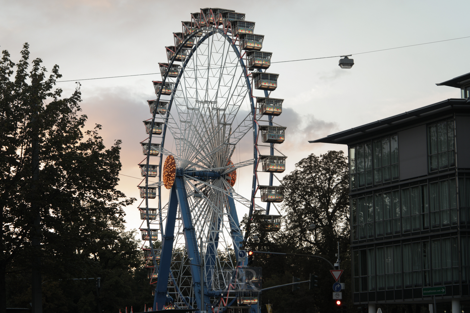 riesenrad_regensburg_04