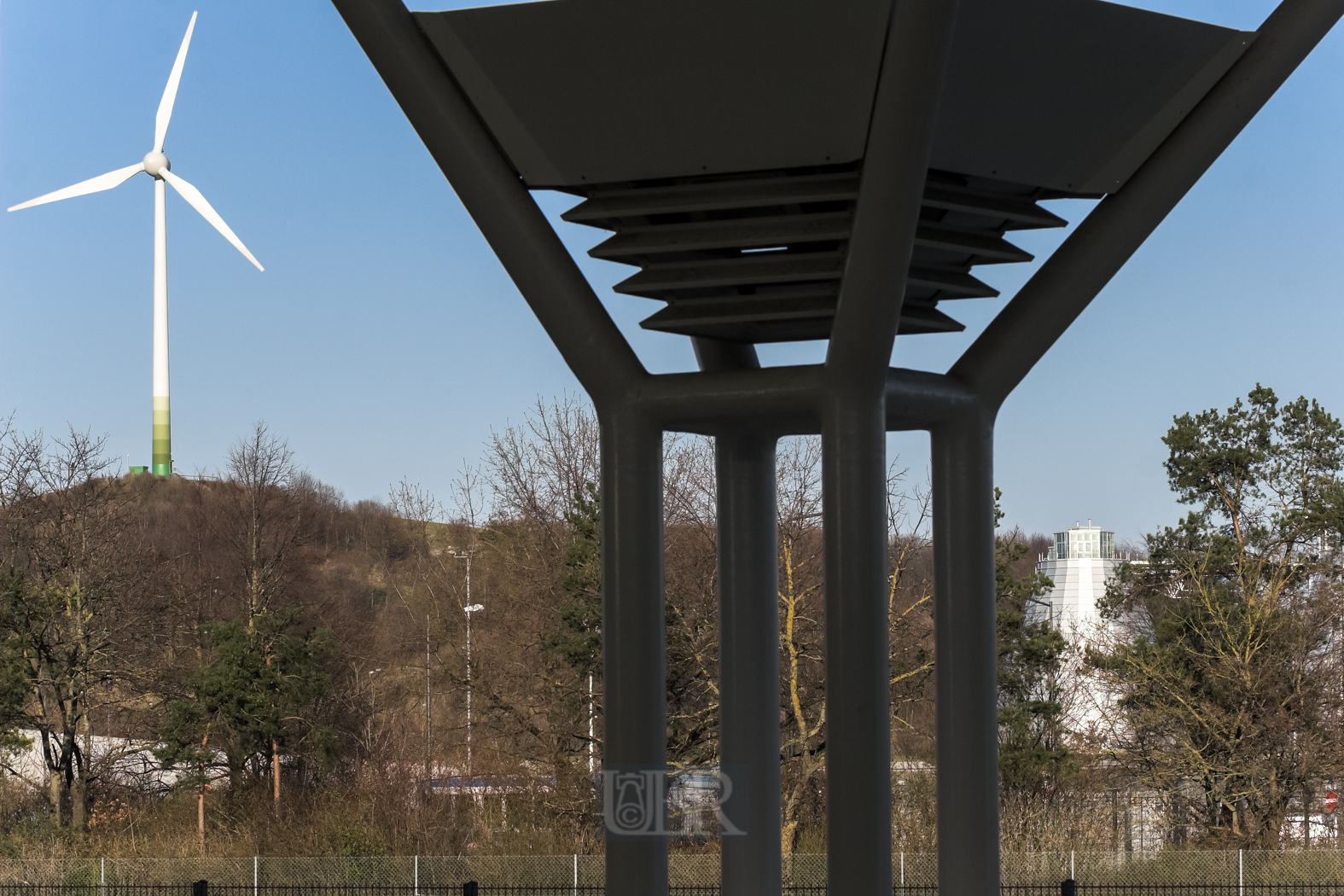 u_bahn_arena_14_windrad_cop