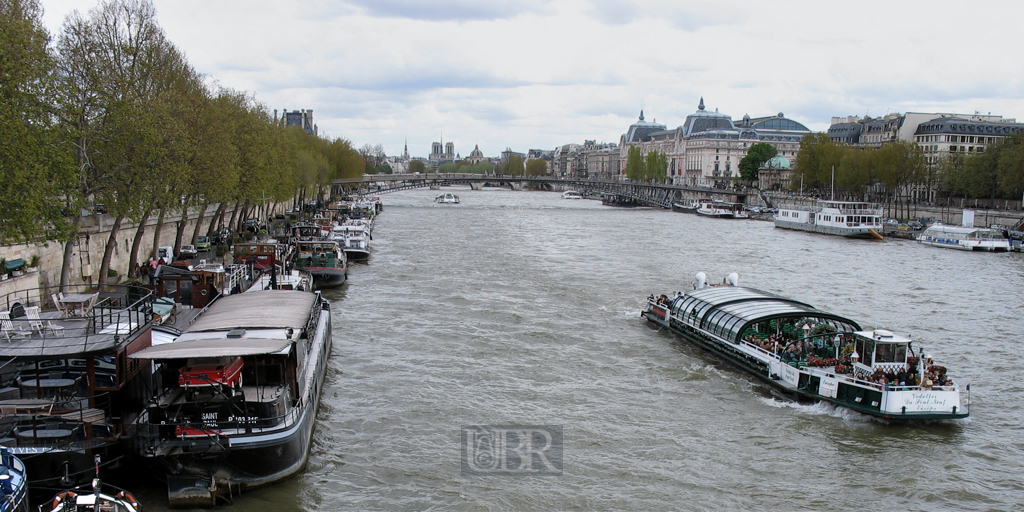 Auf der Seine, Paris