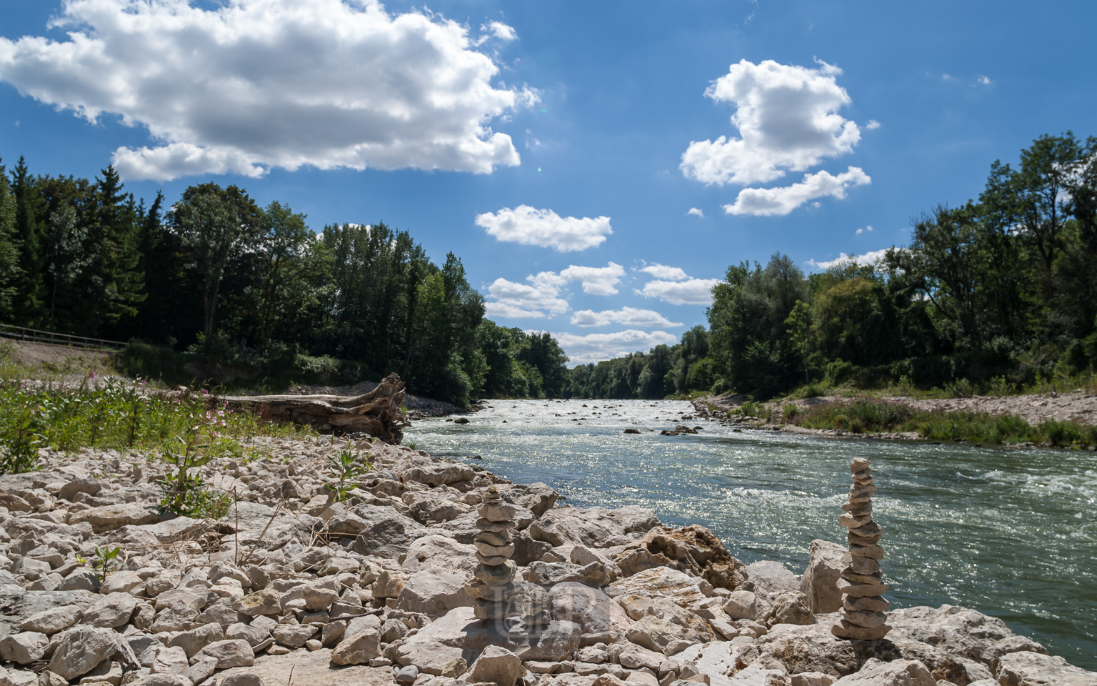 Die Isar auf dem Weg nach Freising