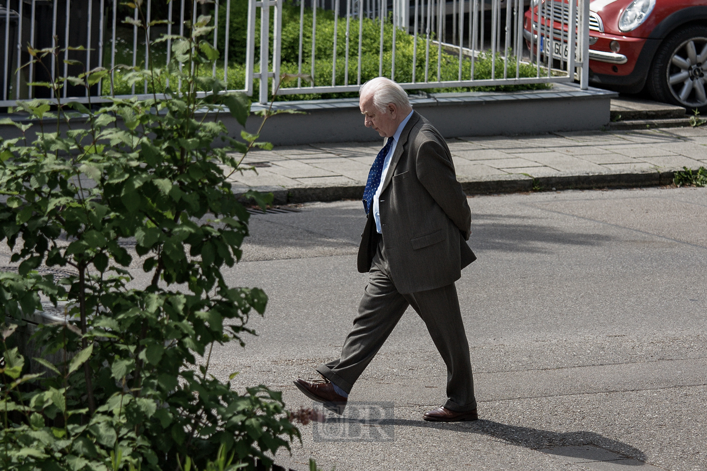 sonntags_kirchgang_01