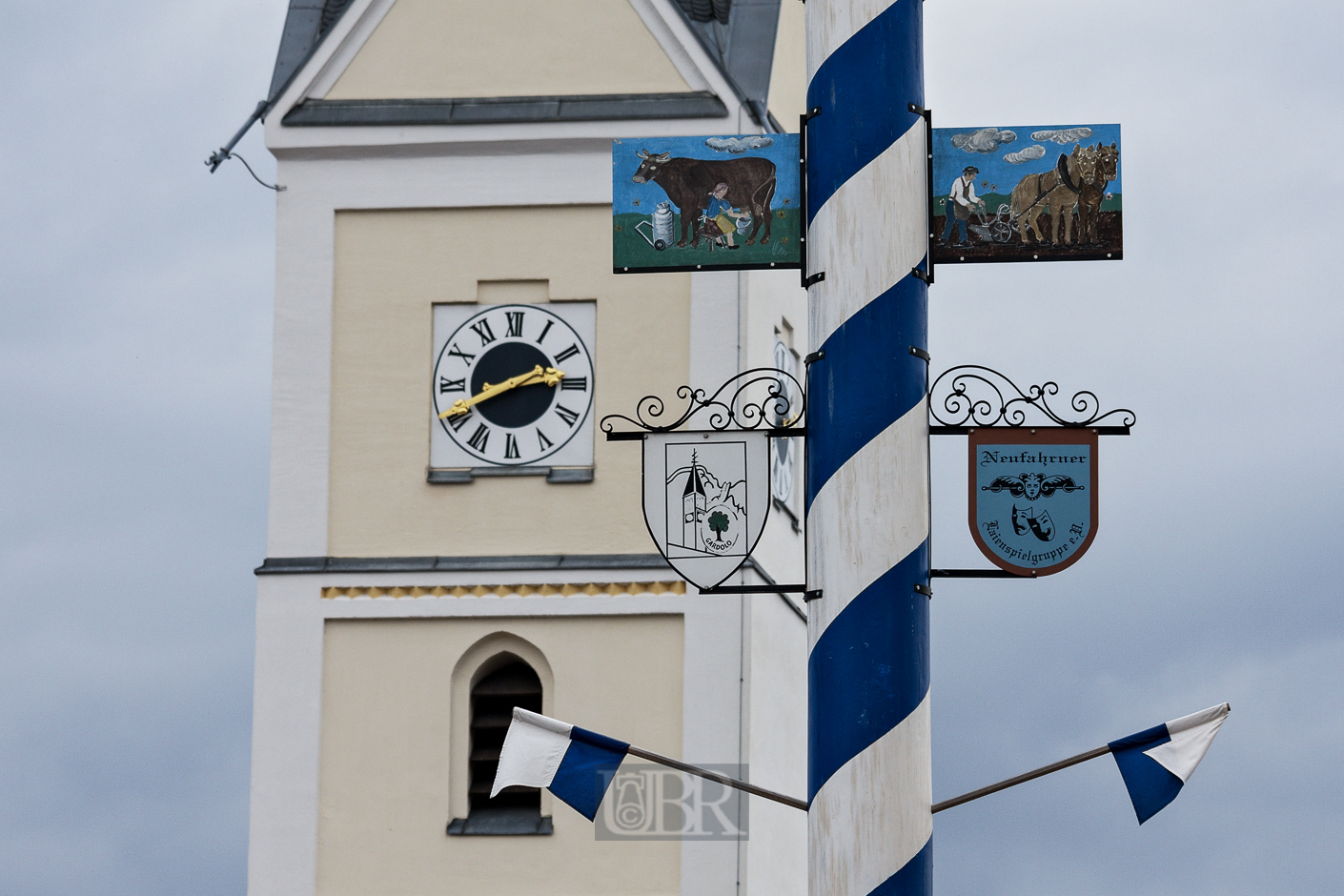 maibaum_kirchturm_402