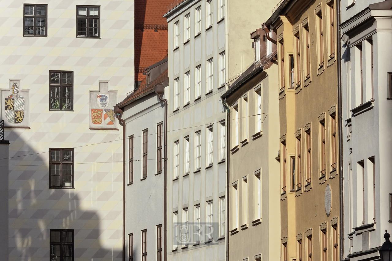 fassade_tal_seitenstrasse