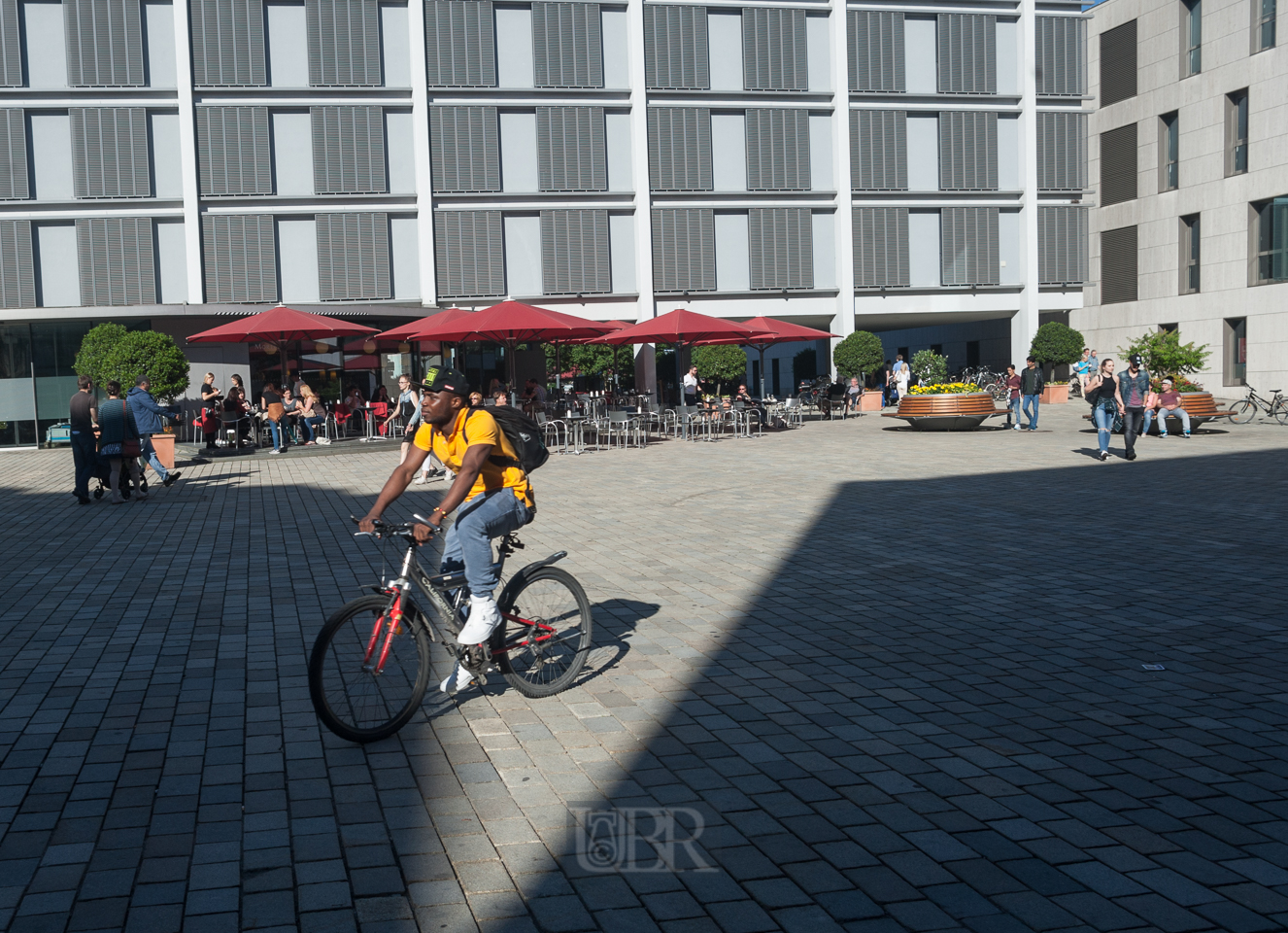 Platz vor der neuen Stadtverwaltung