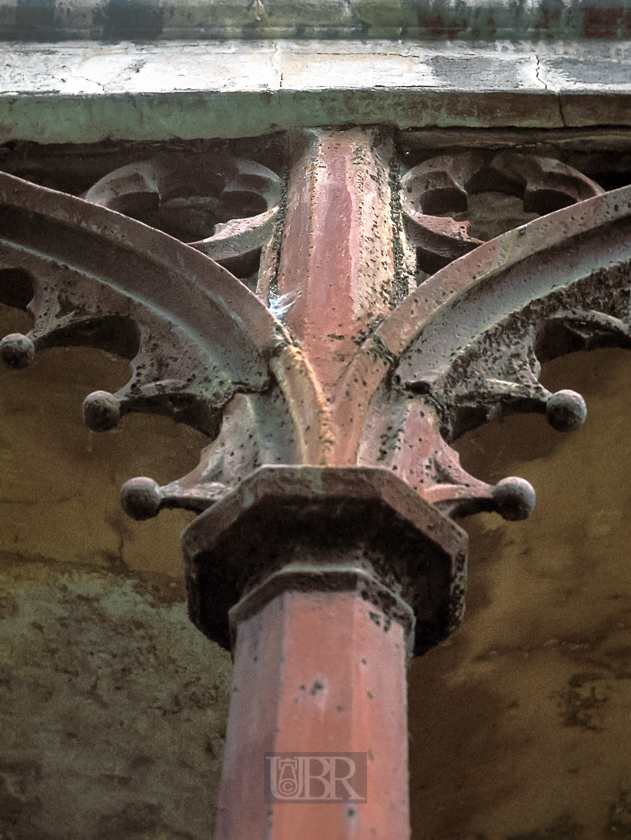 Im Schloss Püchau - lange Zeit genutzt als 'Feierabendheim'