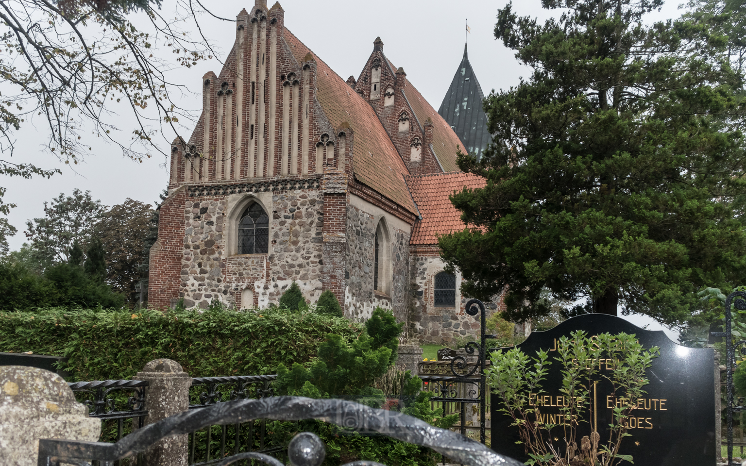 Backstein-Kirchen in Zirkow und Bobbin - St Johannis und St. Pauli