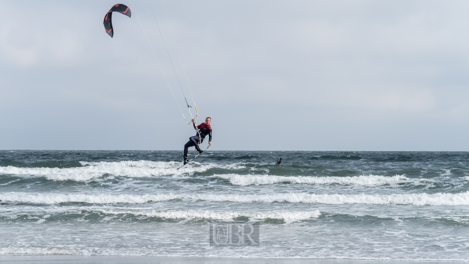 Am dritten Tag kam Wind auf - zur Freude der Kite-Surfer