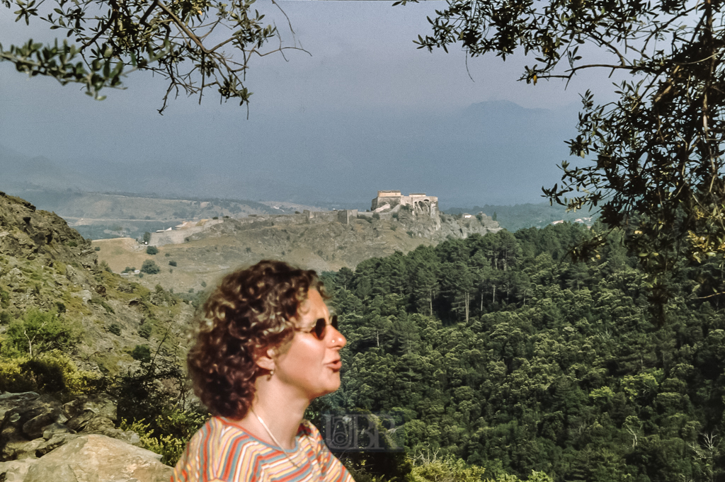 kor2001_06_tal_mit_nina_001