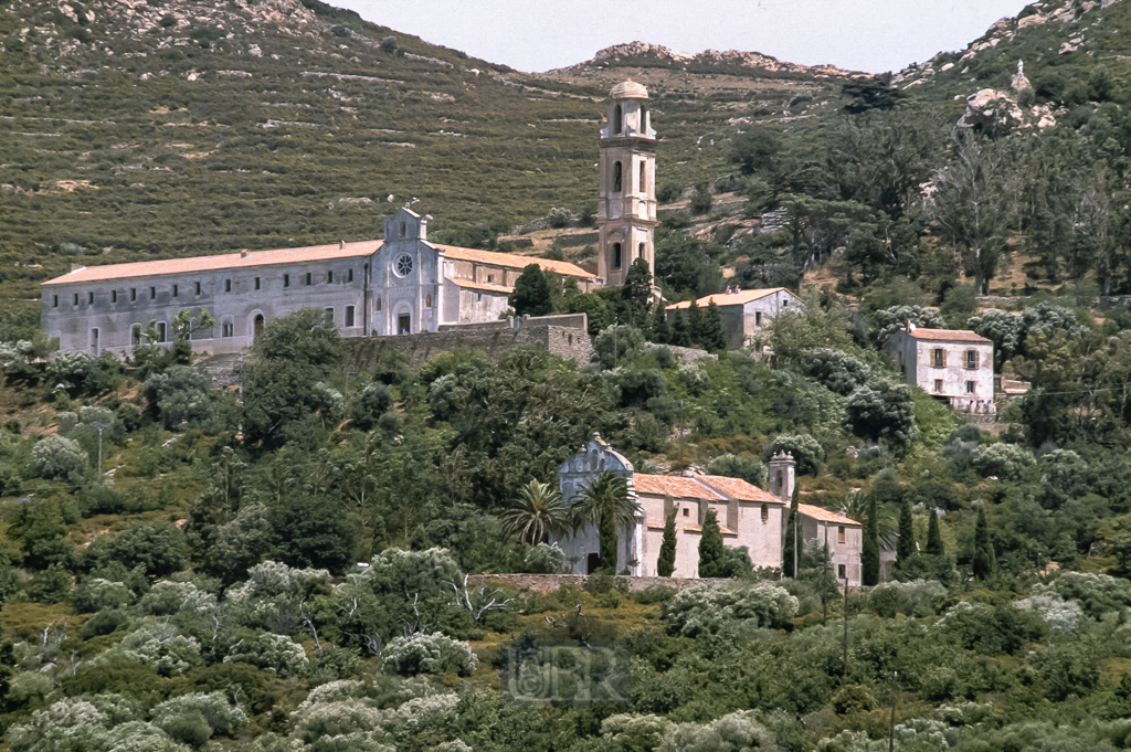 kor2001_07_trip_pigna_06_klosterblick_01_001