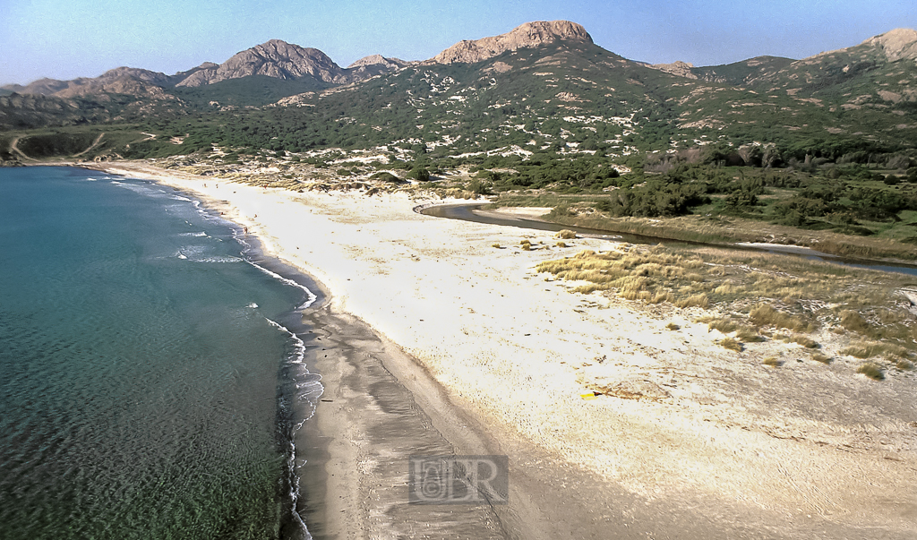 kor91_030_strand_ostriconi