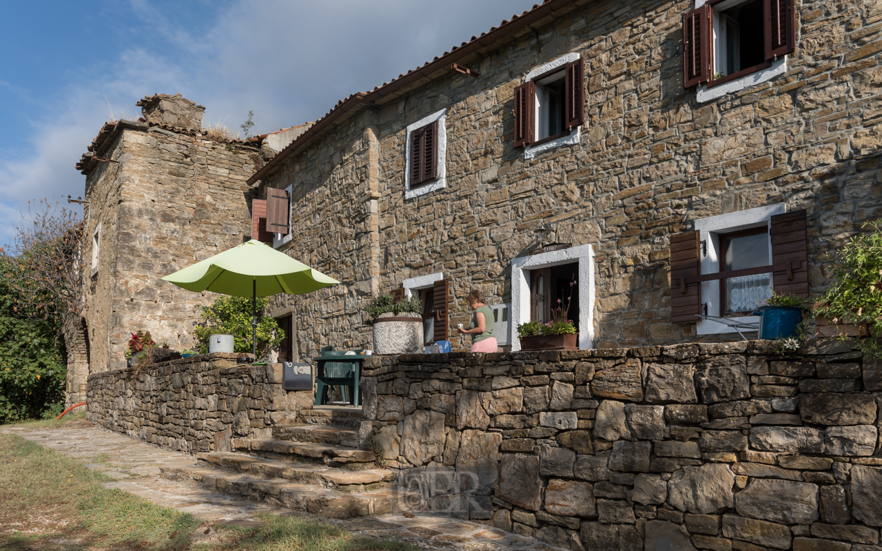 Stein auf Stein - und eine riesige Terrasse