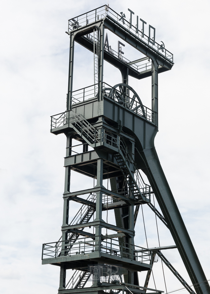 Turm des ehemaligen Steinkohleabbaus bei Labin