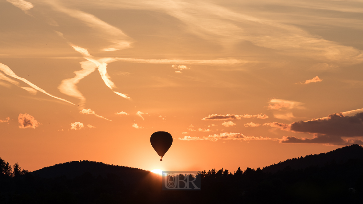 Blick vom Hotelfenster - Sonnenuntergang im Preis inbegriffen