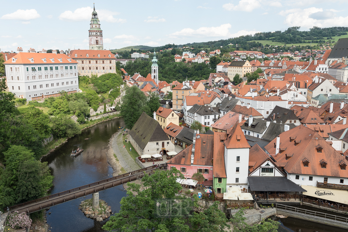 Überblick über Cesky Krumlov von der Burg am Modau-Hochufer