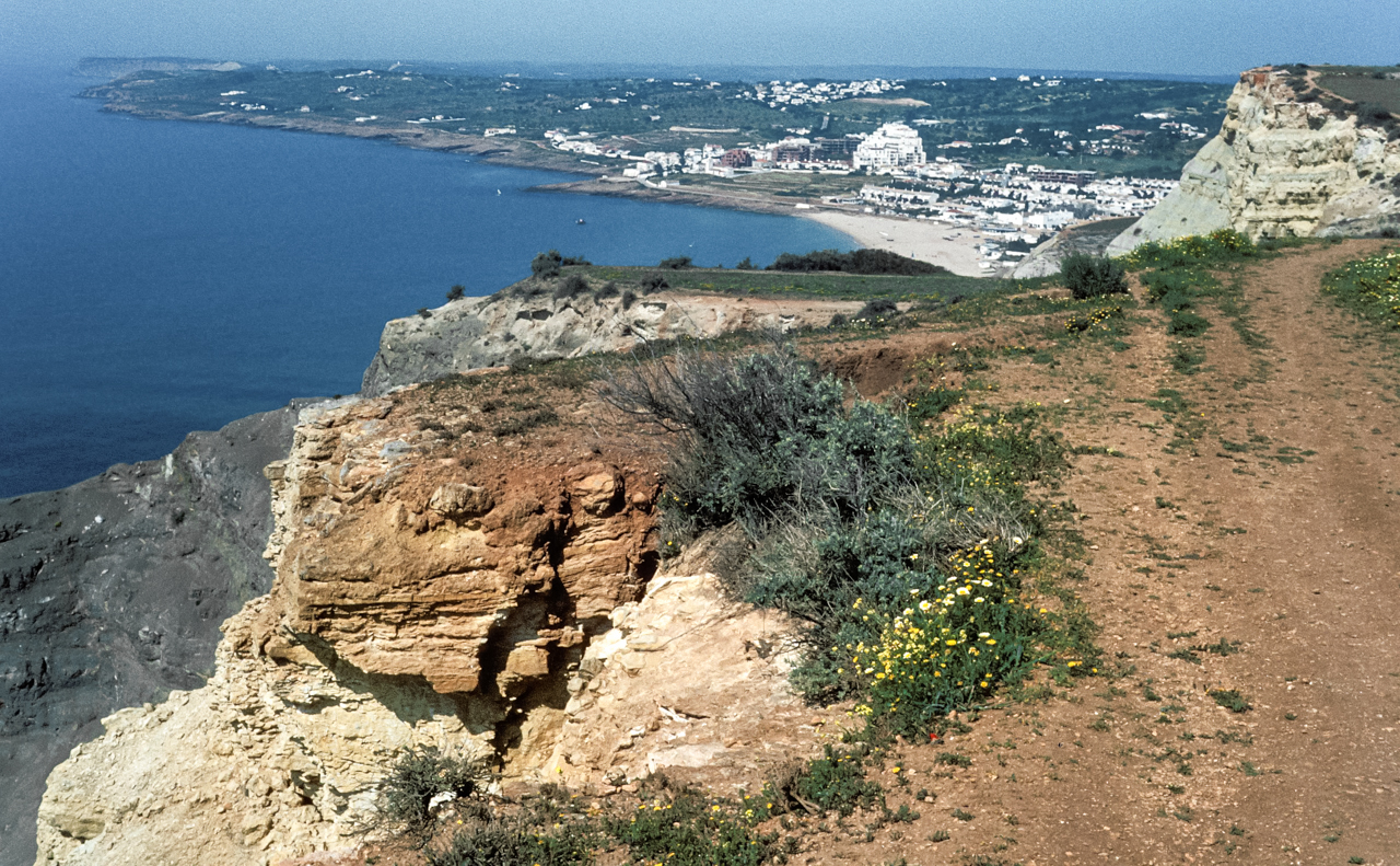 Die Algarve-Küste in Portugal