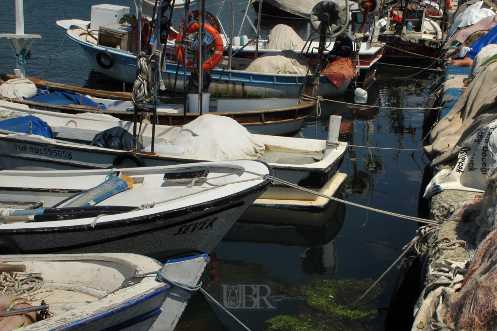 04_sarkoey_01_boote