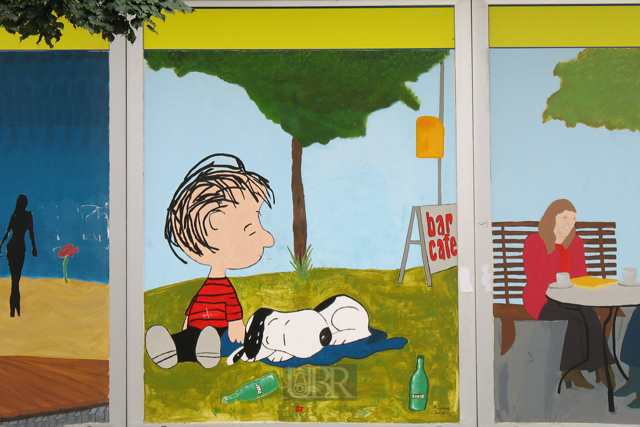 fassade_snoopy_und_linus