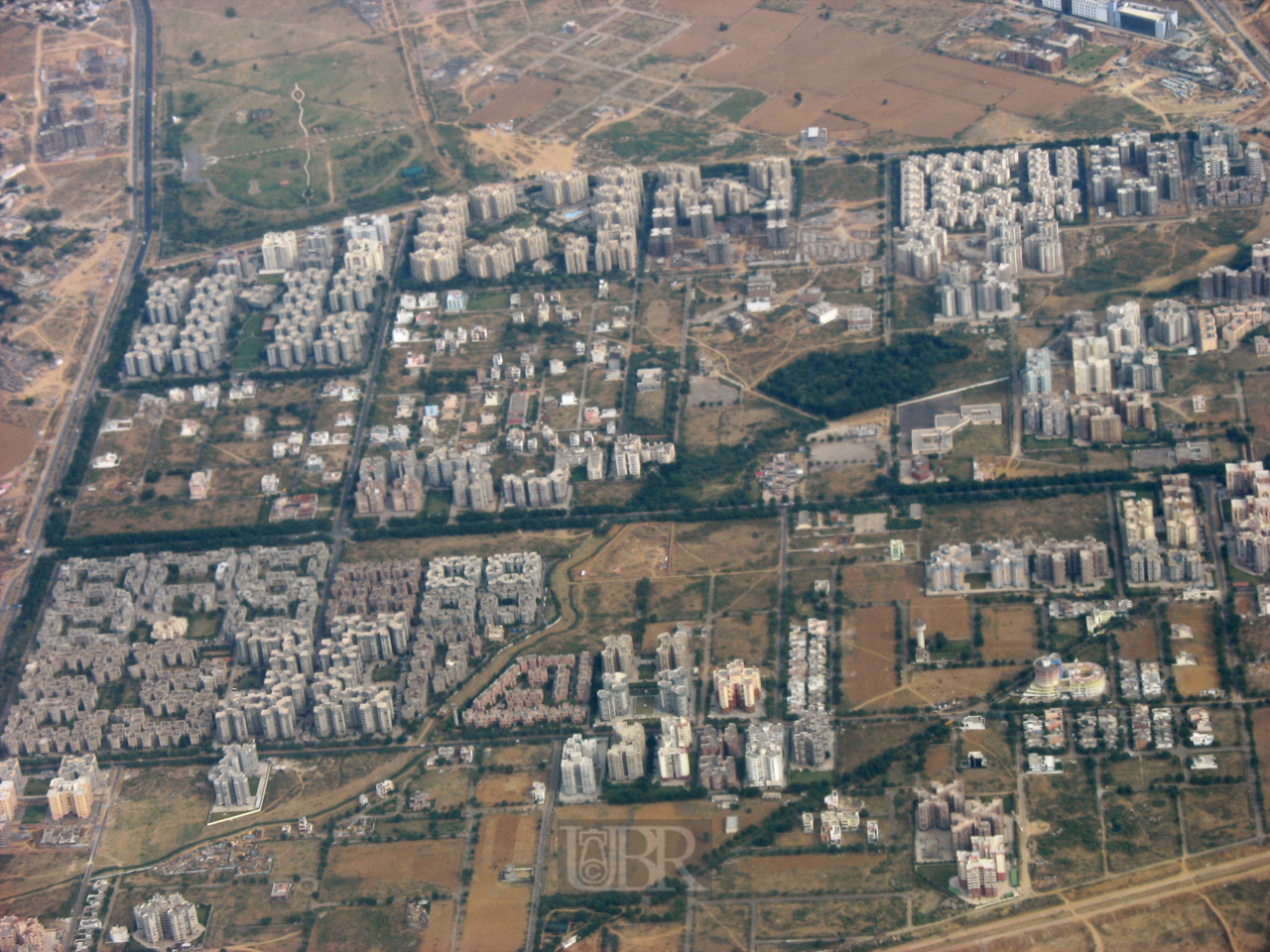 001_delhi_aus_dem_flieger_05