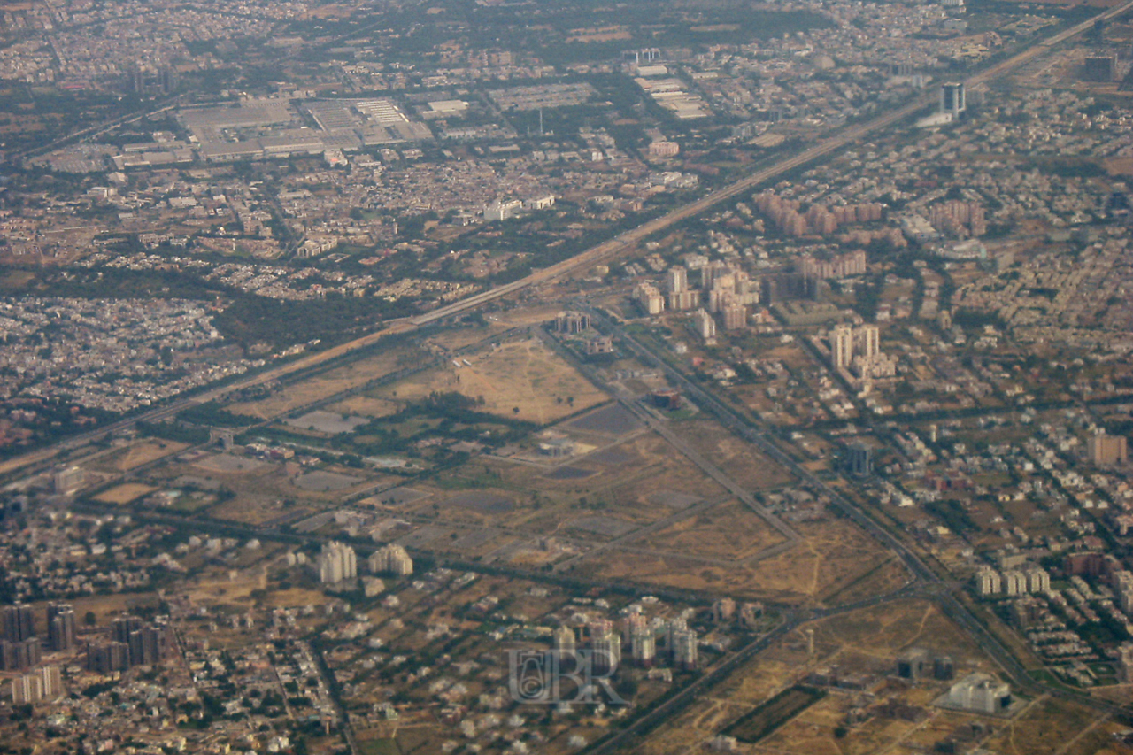 001_delhi_aus_dem_flieger_06