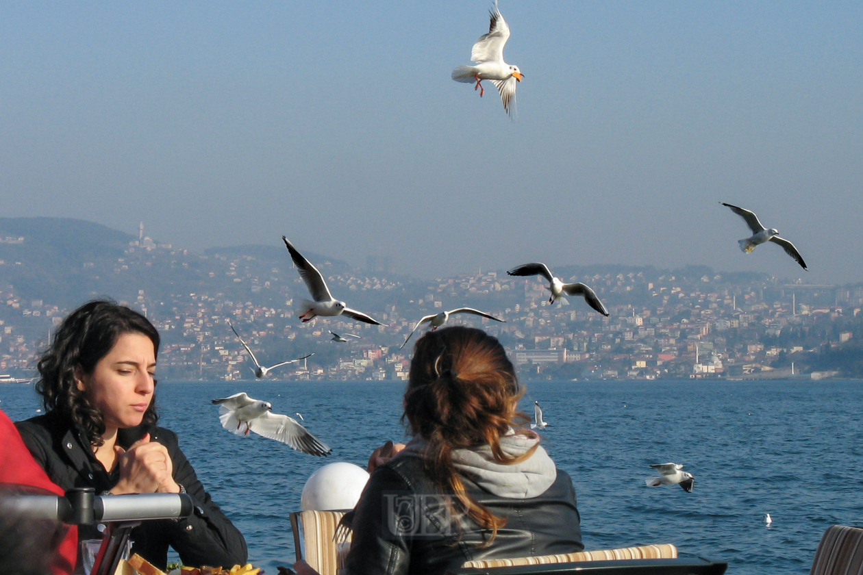 Cafe am Bosporus im Stadtteil Istinye