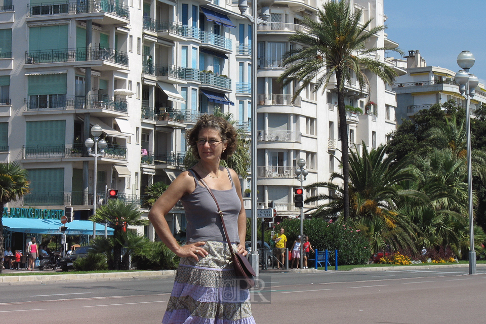 nizza_5_nizza_an_der_promenade_06_mit_nina