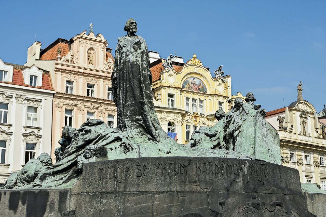 altstadt_26_platz_orloj_hus