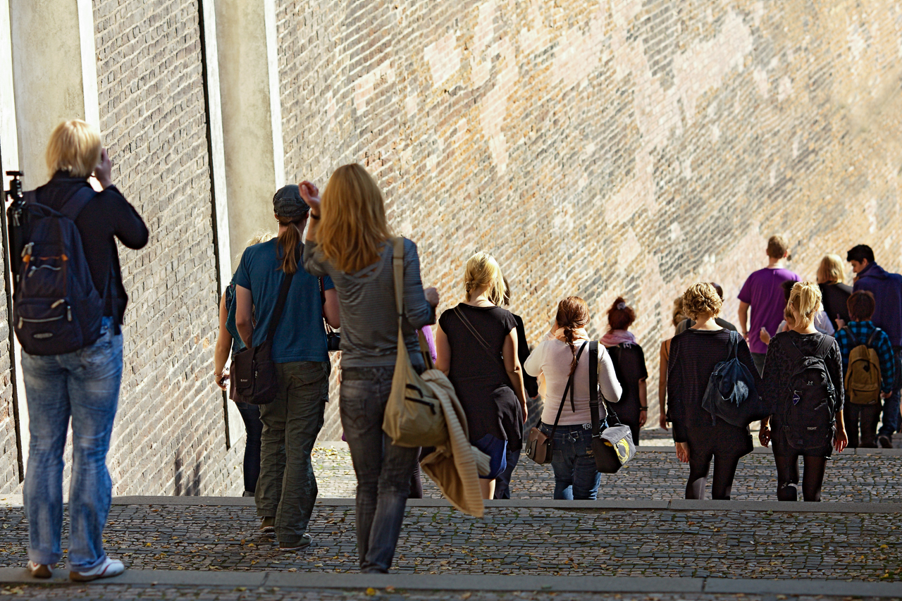 besucher_02_gruppe_hradchin