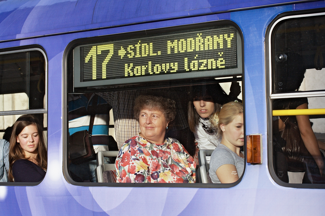 transport_strassenbahn_03