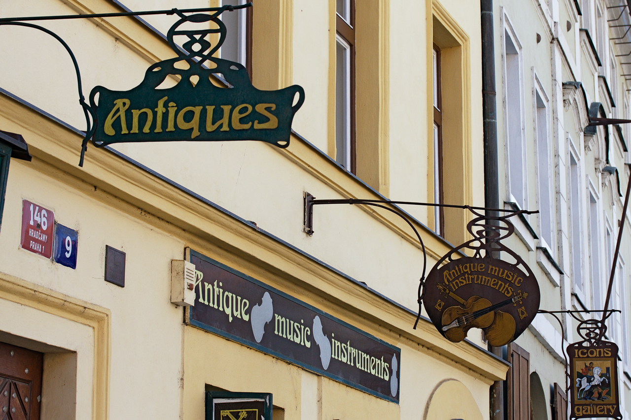 mala_05_gassen_antiques