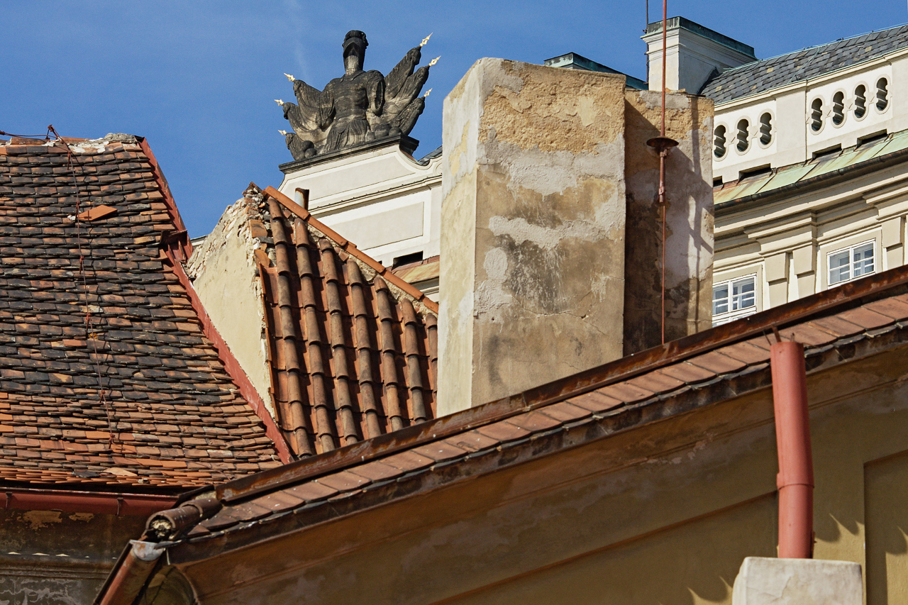 mala_05_gassen_daecher_hradchin