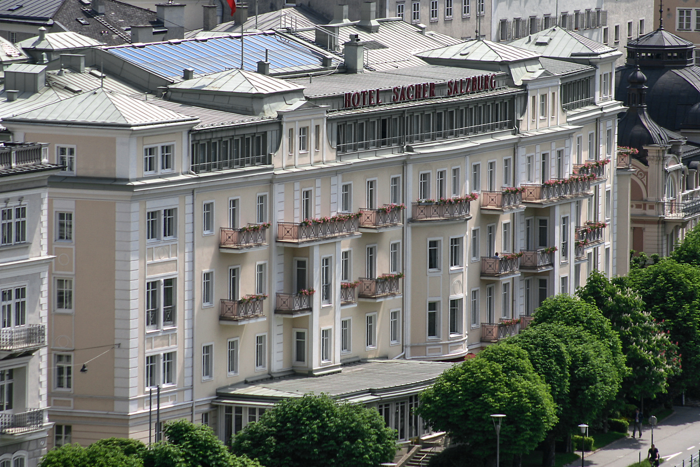 01_blick_auf_altstadt_ost_03_sacher