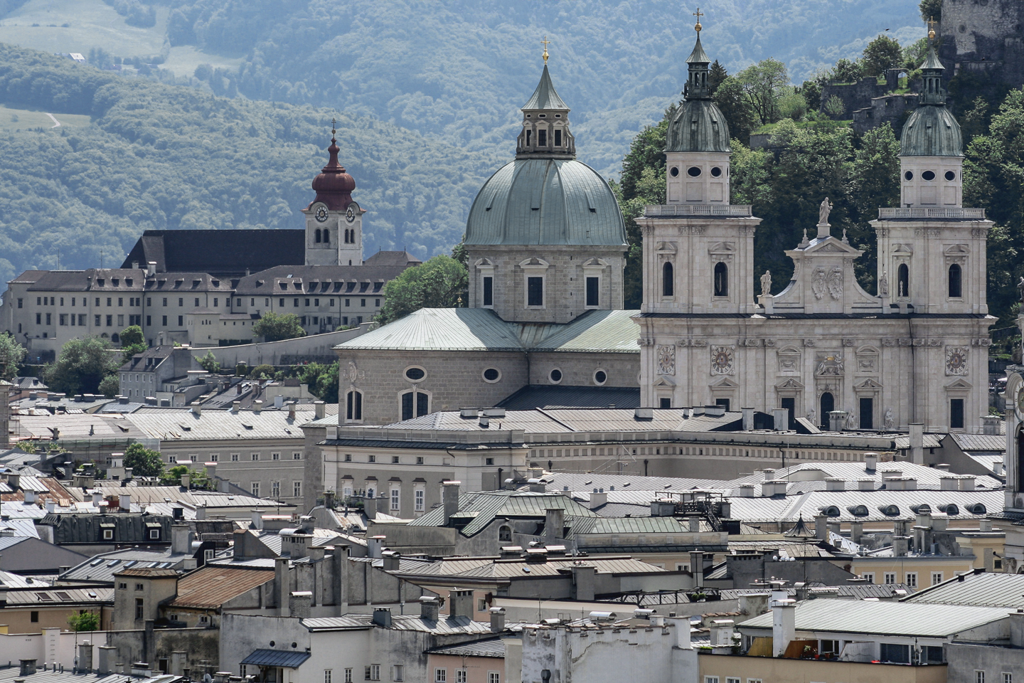 01_blick_auf_altstadt_west_04_mit_dom