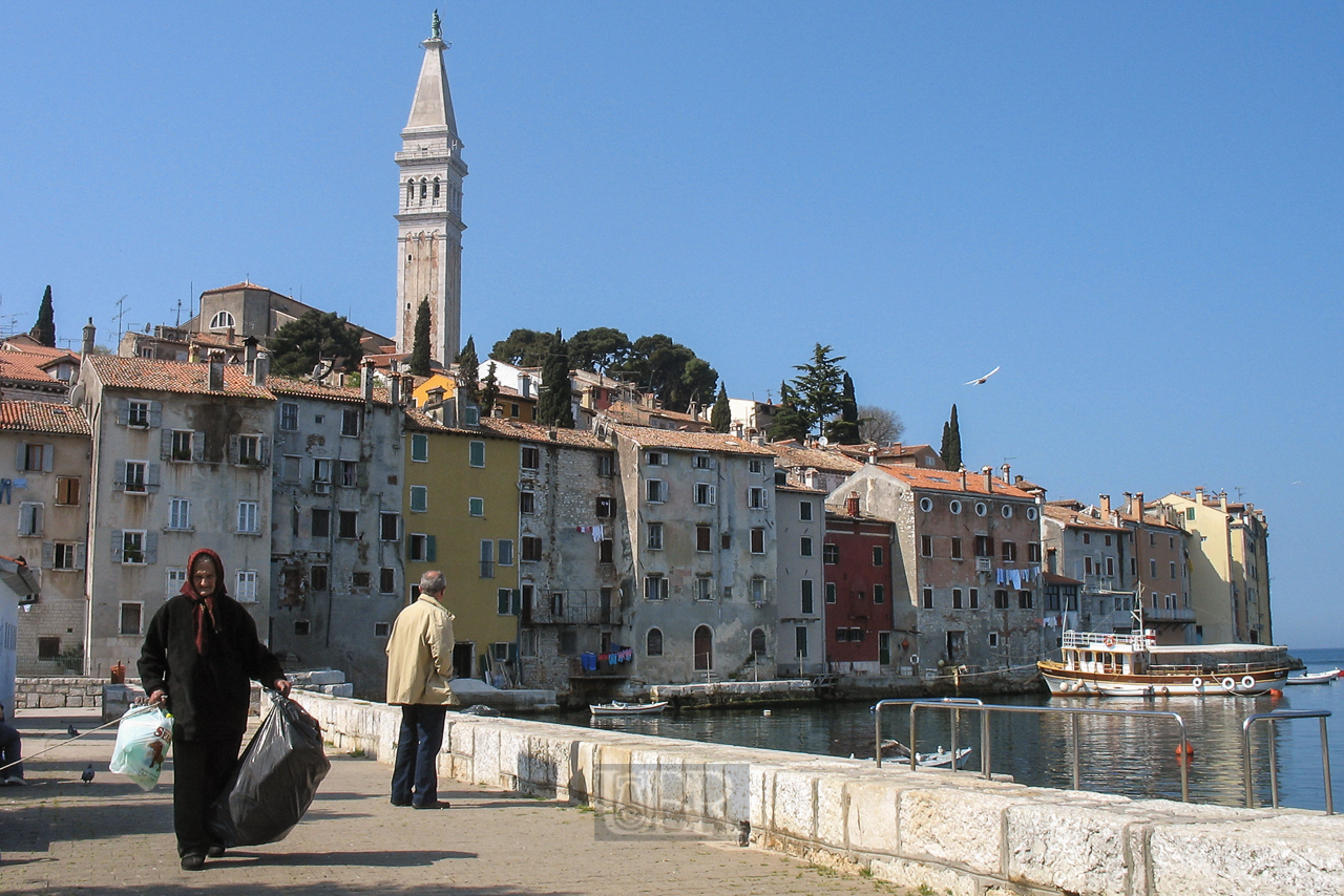 rovinj_altstadt_muell_entsorgung