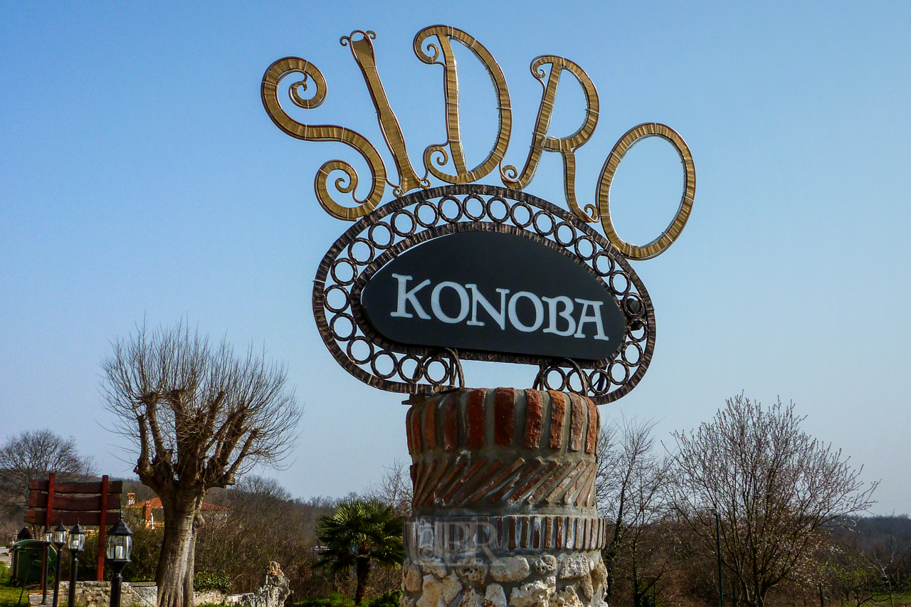 unterwegs_schild_konoba_sidro