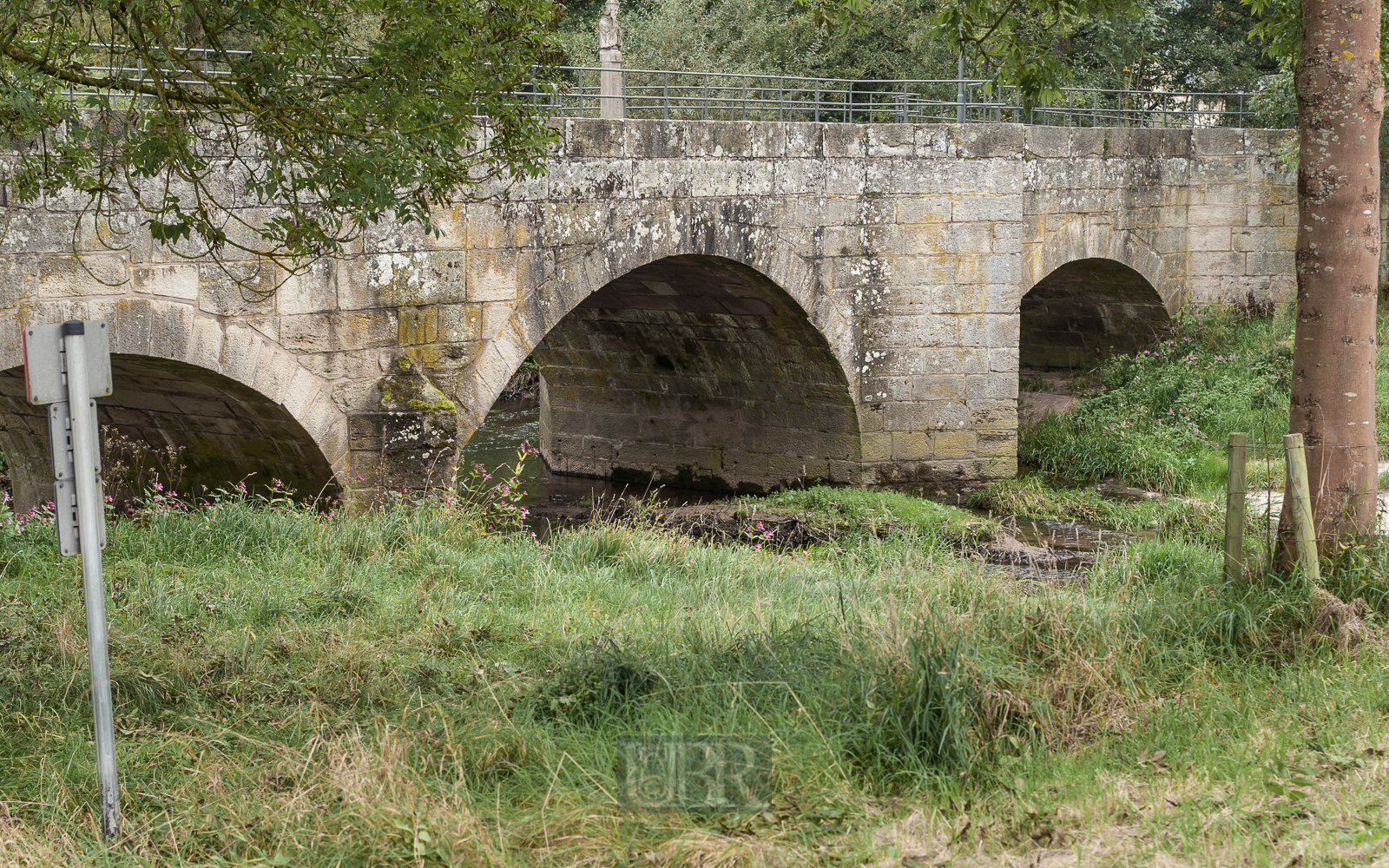 Brücke über das Haune-Tal