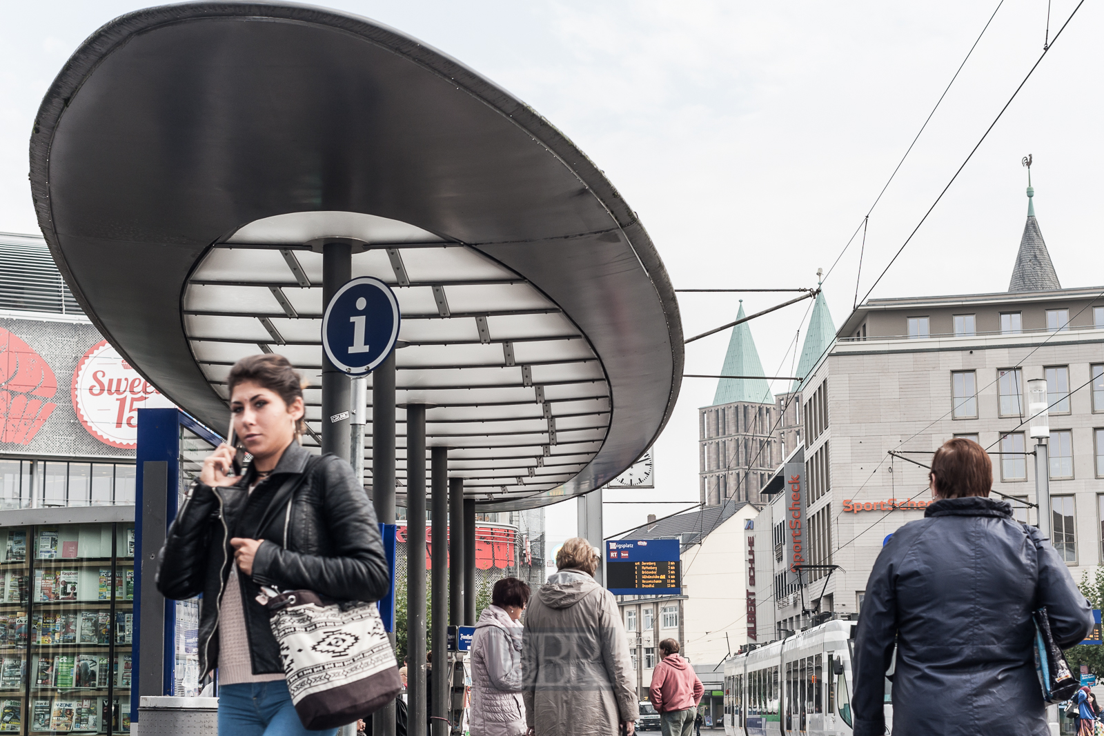 Kassel - Haltestelle am Königsplatz