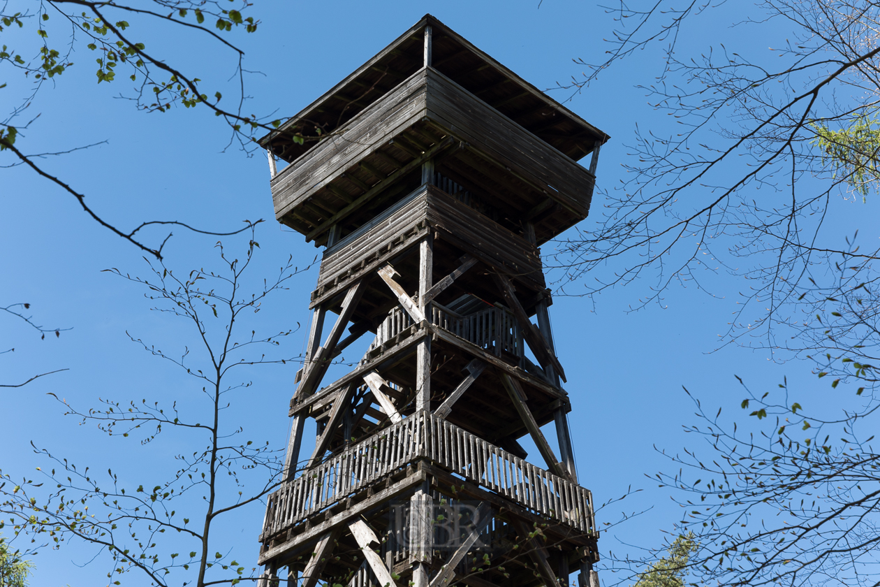 turm_auf_dem_pfahl_04