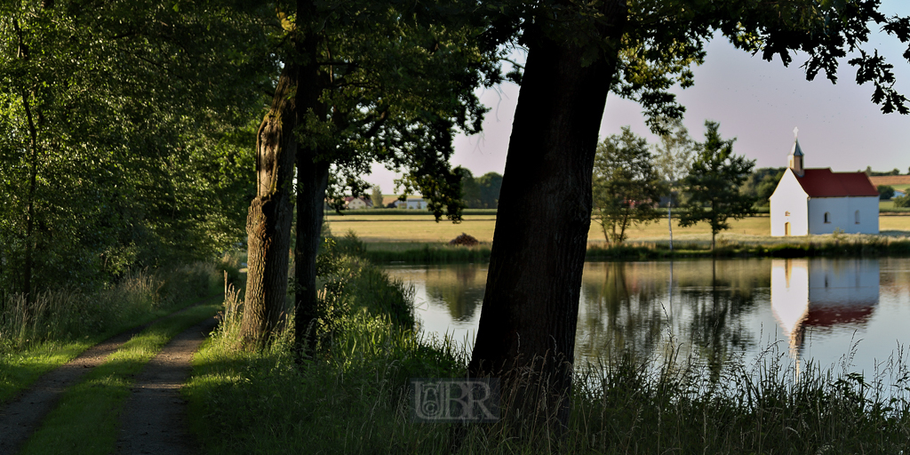 Kapelle am Teich bei Wolfersdorf