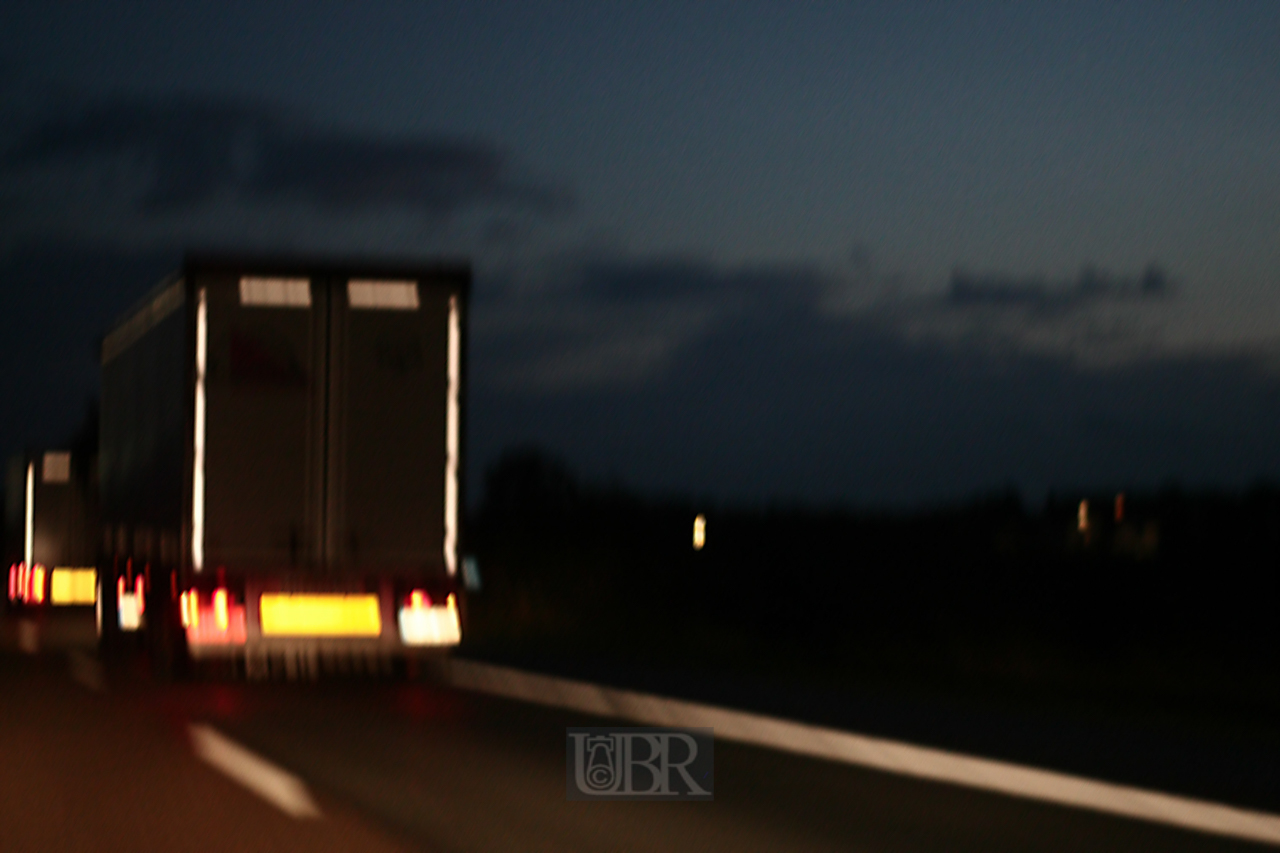 auf_der_autobahn_06_abends