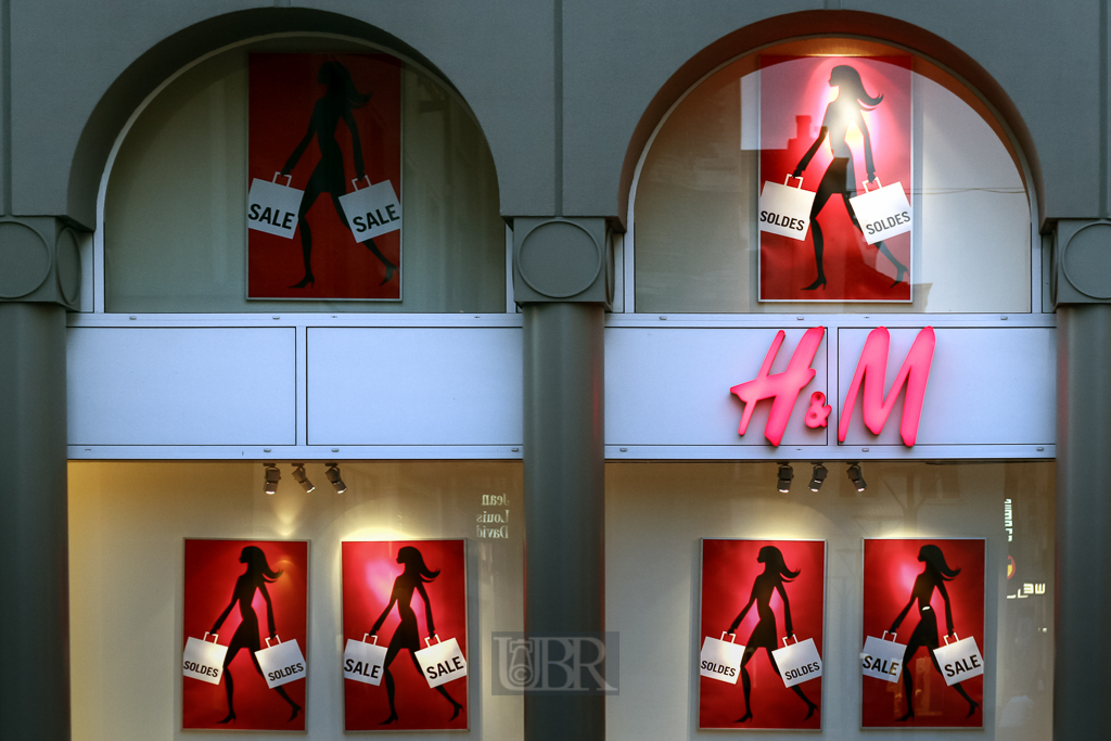 schaufenster_hm_sales_01