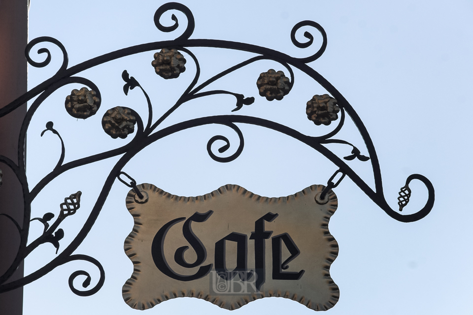 cafe_sign